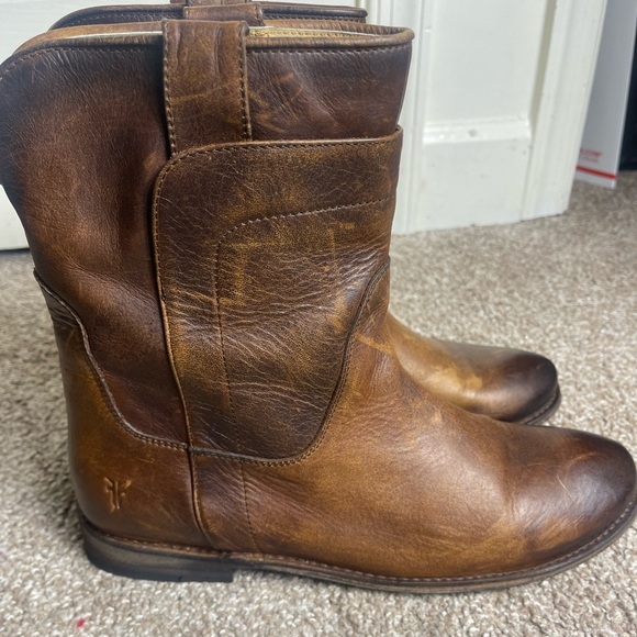 Frye Brown Leather Women's Paige Ankle riding Boots SZ 10 - Picture 2 of 8